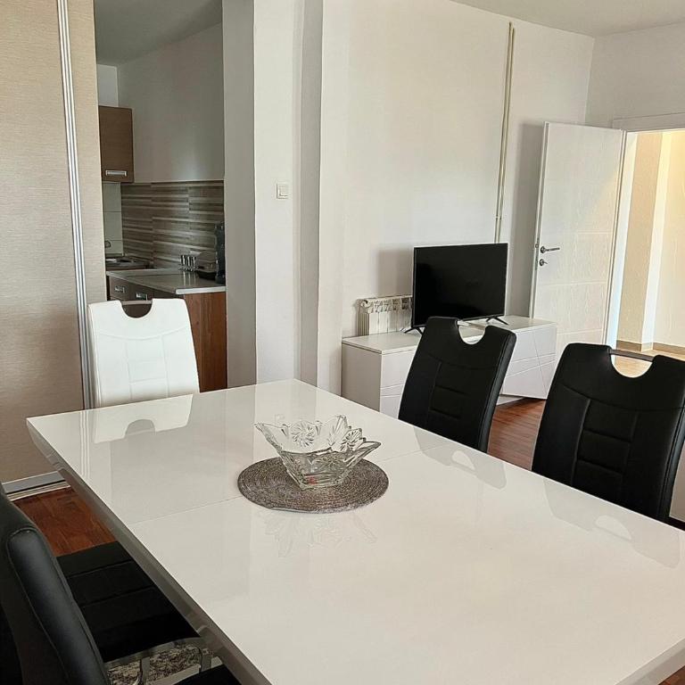 Apartment Boljevic - Two-Bedroom Apartment - 11