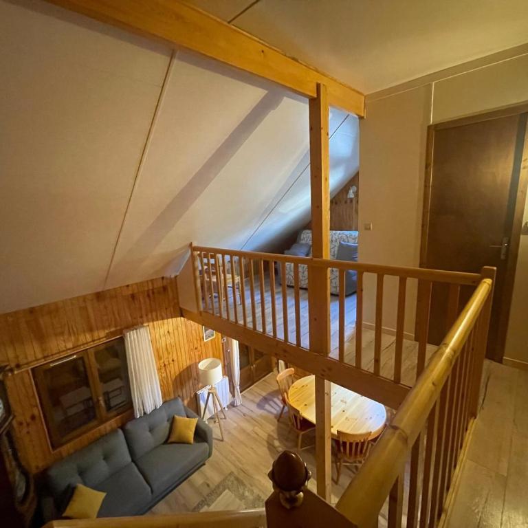 Grand chalet à Barcelonnette, j'usqu'à 8 personnes - Three-Bedroom Chalet - 9