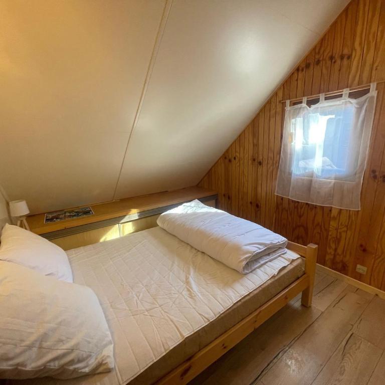 Grand chalet à Barcelonnette, j'usqu'à 8 personnes - Three-Bedroom Chalet - 10