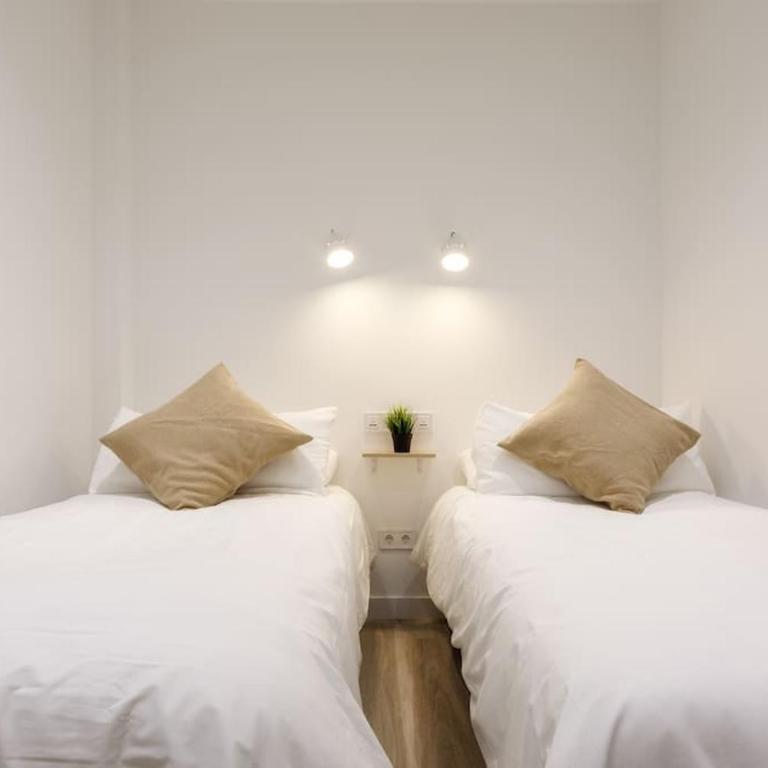 Heart of City Centre & Museum by Next Stop Bilbao - Two-Bedroom Apartment - 3