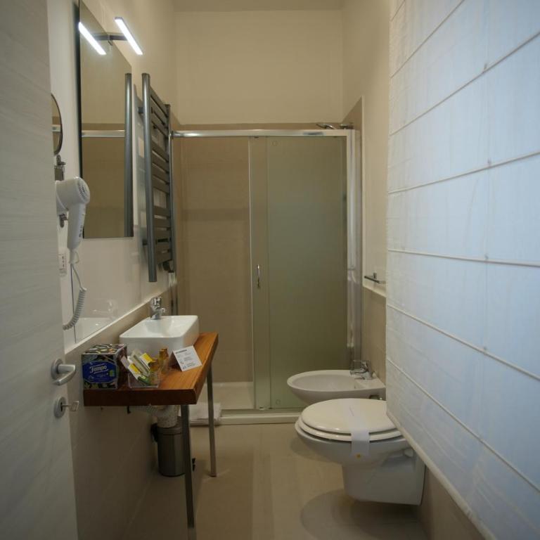 Casa Sigizia - Camera Matrimoniale con Bagno Privato - 11