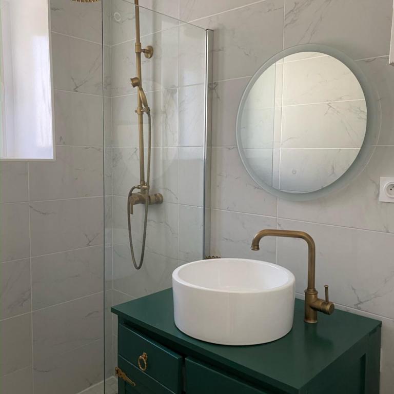 La Suite Dandy - Beau T2 -Terrasse, Parking gratuit, Climatisation - Appartamento con 1 Camera da Letto - 4