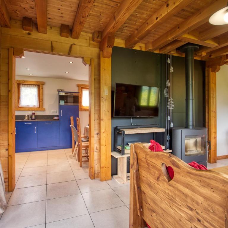 Chalet moderne avec jacuzzi, animaux admis, Morillon - Chalet 3 Chambres - 3