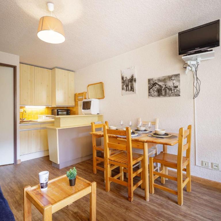Studio 4 pers, balcon, télésiège proche, Saint-Lary - FR-1-296-413 - Studio - 3