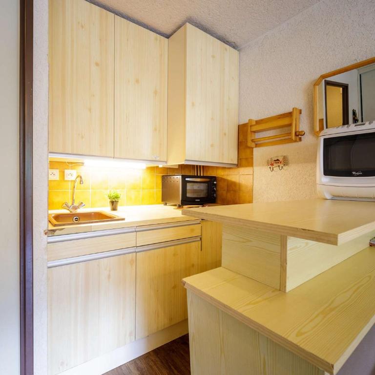Studio 4 pers, balcon, télésiège proche, Saint-Lary - FR-1-296-413 - Studio - 5