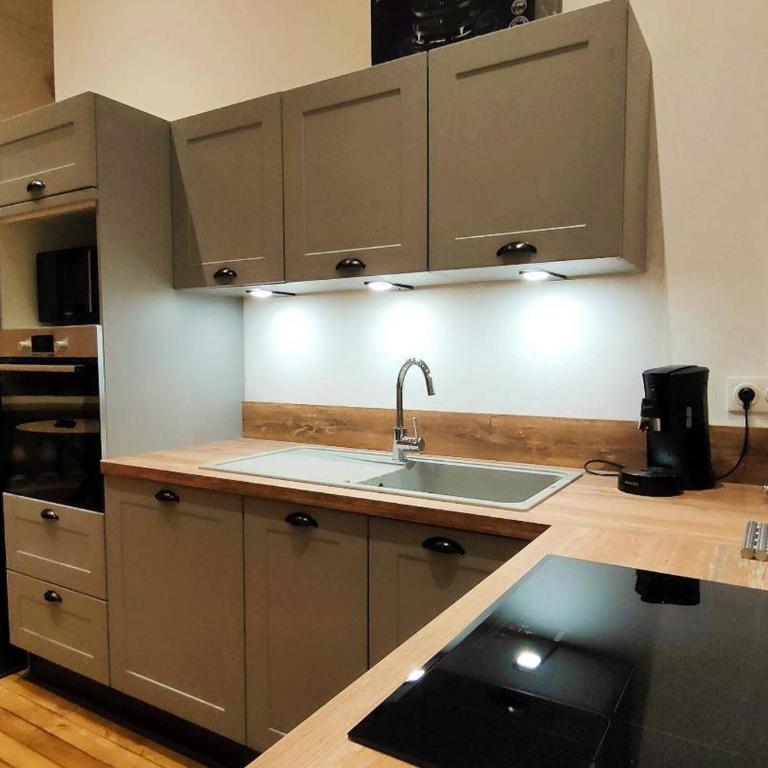 Appartement haut de gamme 113m² centre-ville pour 6/8 pers - FR-1-234-280 - Appartement - 3