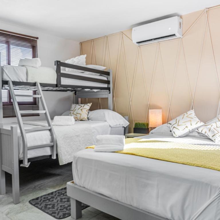 Pako Stays - Luxurious & Spacious 2 Bedroom Apartments Close to the Beach, Free Wi-Fi, Ideal Location in Downtown Cancun Centro - Two-Bedroom Apartment - 18