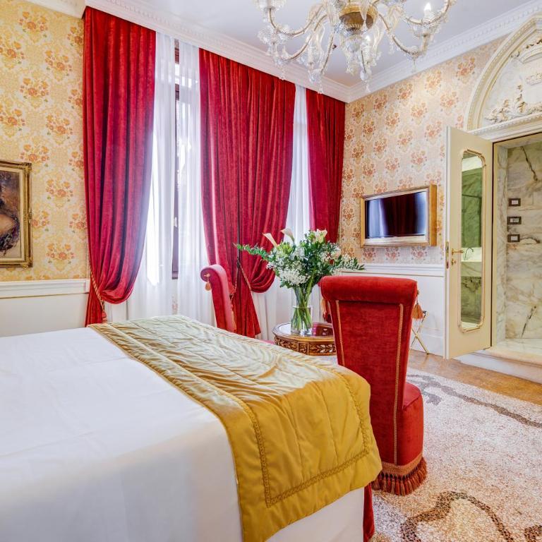 Hotel Ai Reali - Small Luxury Hotels of the World - Camera Superior Matrimoniale/Doppia con Letti Singoli - 9