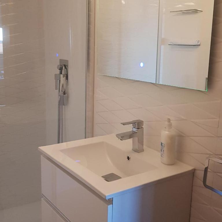 PENTHOUSE SEA VIEWS + PRIVATE SOLARIUM - Apartamento de 2 dormitorios - 16