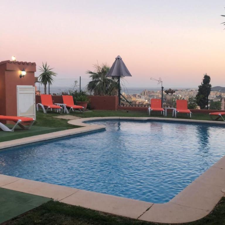 Cozy apartment in Fuengirola Hills - Apartamento - 18