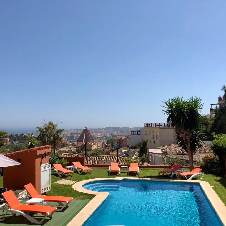 Cozy apartment in Fuengirola Hills - Apartamento - 19