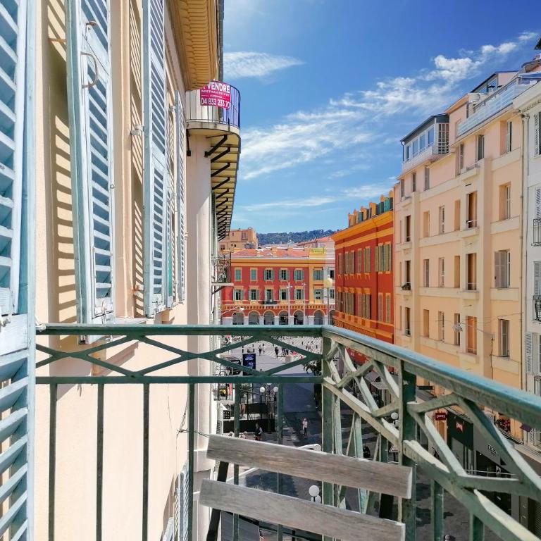 Aparthotel AMMI Nice Massena - Studio Double avec Balcon - 3
