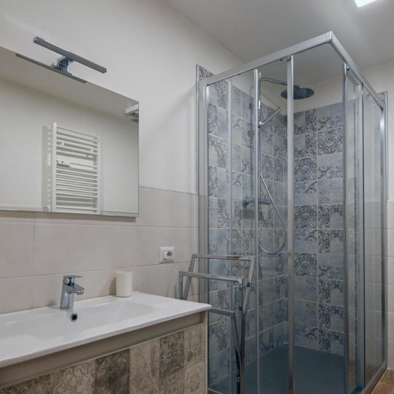 Chalet 5 Laghi / LuxApt / Town Centre - Casa Vacanze - 15