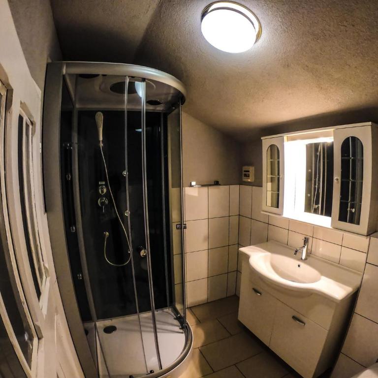 Ferienhaus Kaltenbrunn - Ferienhaus mit Dusche - 25