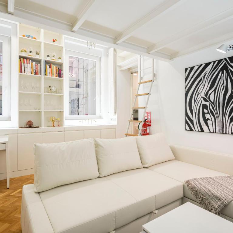 For You Rentals Apartment TEMPORAL in the Center of Madrid ESP50 - Two-Bedroom Apartment - 17