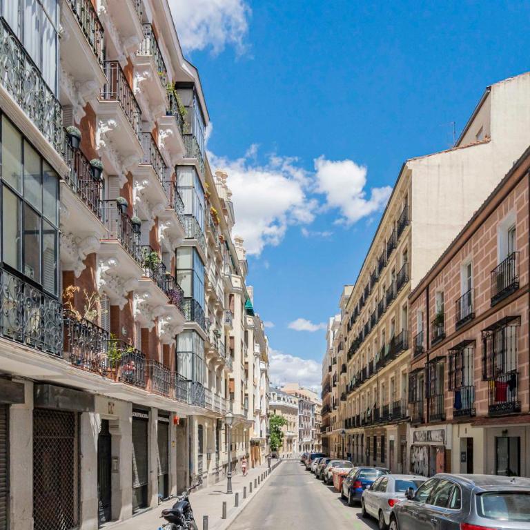 For You Rentals Apartment TEMPORAL in the Center of Madrid ESP50 - Two-Bedroom Apartment - 21