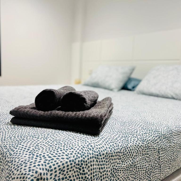 BEST LOFT NEAR REAL MADRID STADIUM - Two-Bedroom Apartment - 14