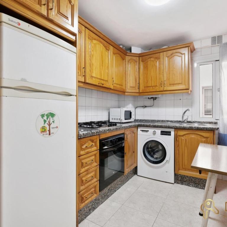Apartamento con piscina en la primera línea de playa de Fuengirola - Apartamento con vistas al mar - 5