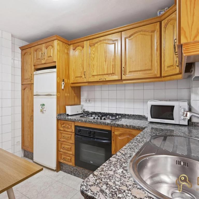 Apartamento con piscina en la primera línea de playa de Fuengirola - Apartamento con vistas al mar - 17