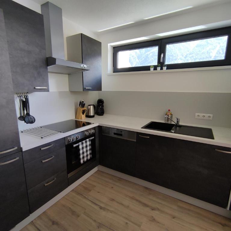 Apart Katja - Apartment mit Blick auf die Berge - 2