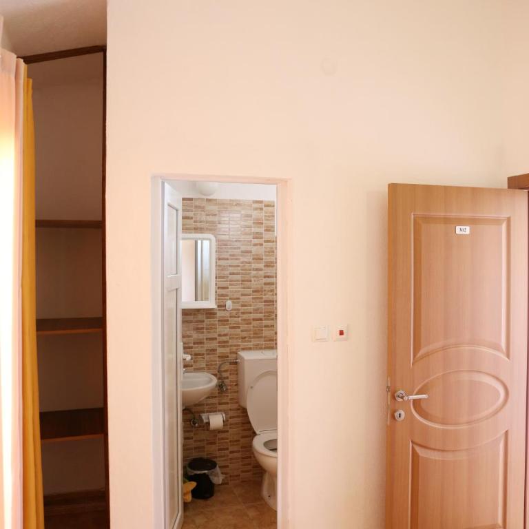 Friendly House - Apartman sa Terasom - 9