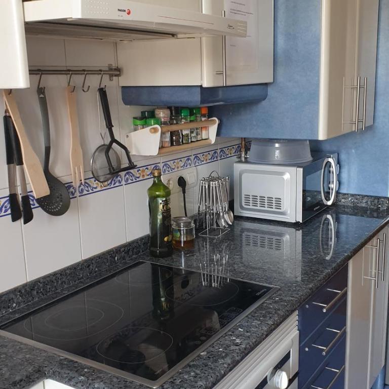 Alberto Astur - Habitación Doble con baño privado - 15