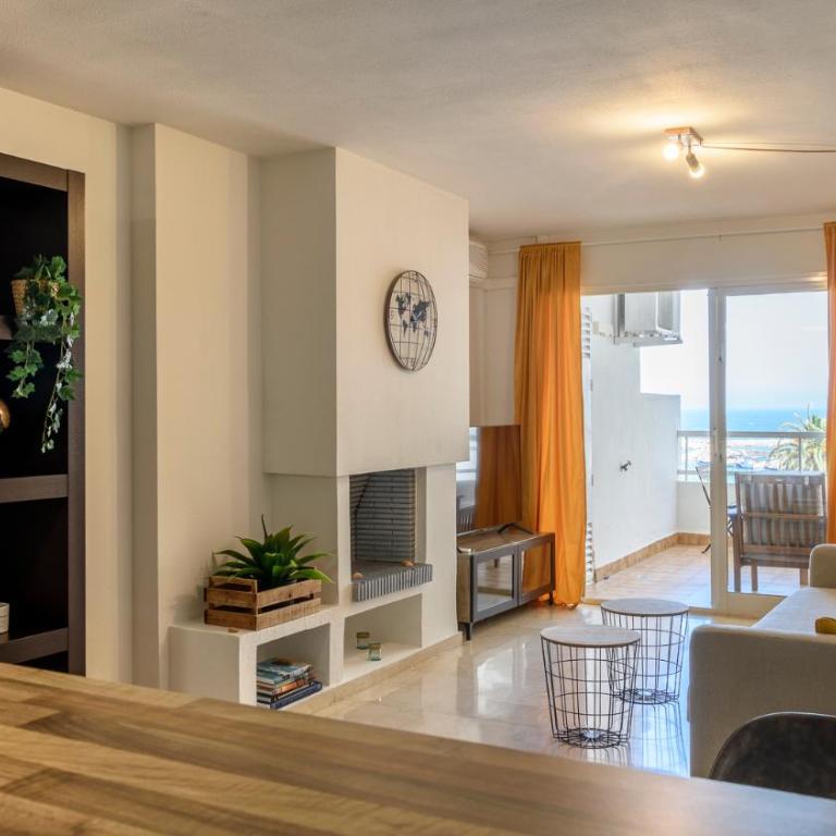 Estepona Marina with Sea Views, Pool and Parking - Apartamento de 1 dormitorio - 11