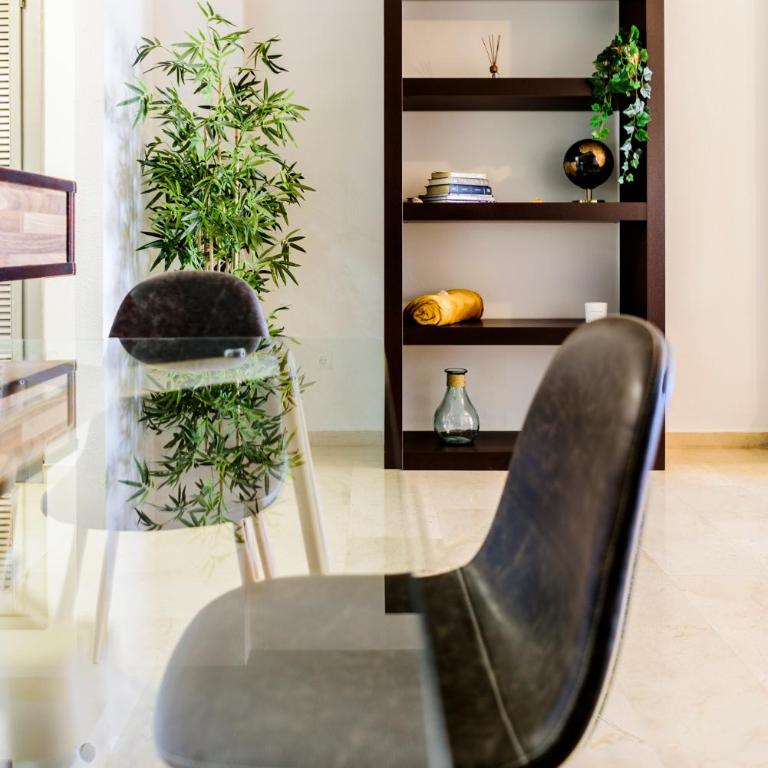 Estepona Marina with Sea Views, Pool and Parking - Apartamento de 1 dormitorio - 37