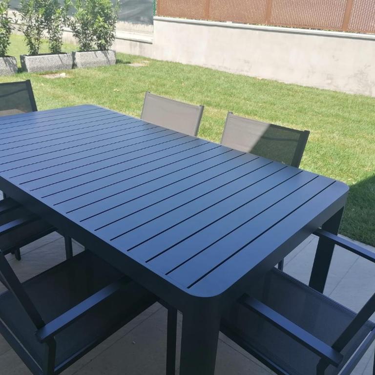Residence La Margherita - Appartamento Deluxe con 2 Camere da Letto - Dependance con Vista Giardino - 1