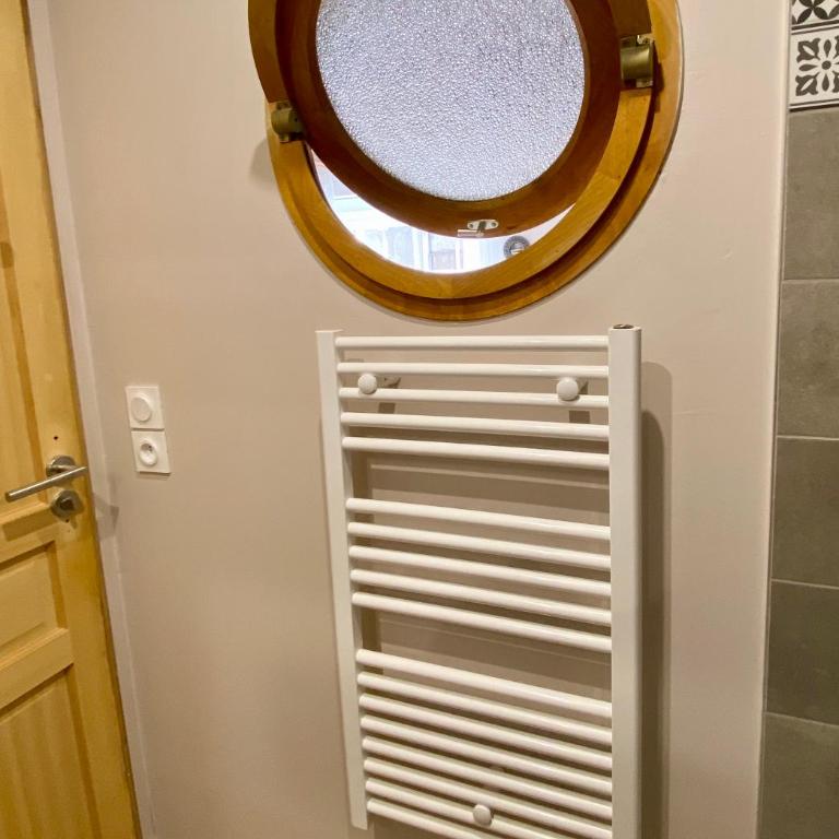 Le Confort Normand - Sur les quais & proxy plage - Chaleureux - Full équipé & netflix - Parking gratuit - Appartement 1 Chambre - 11