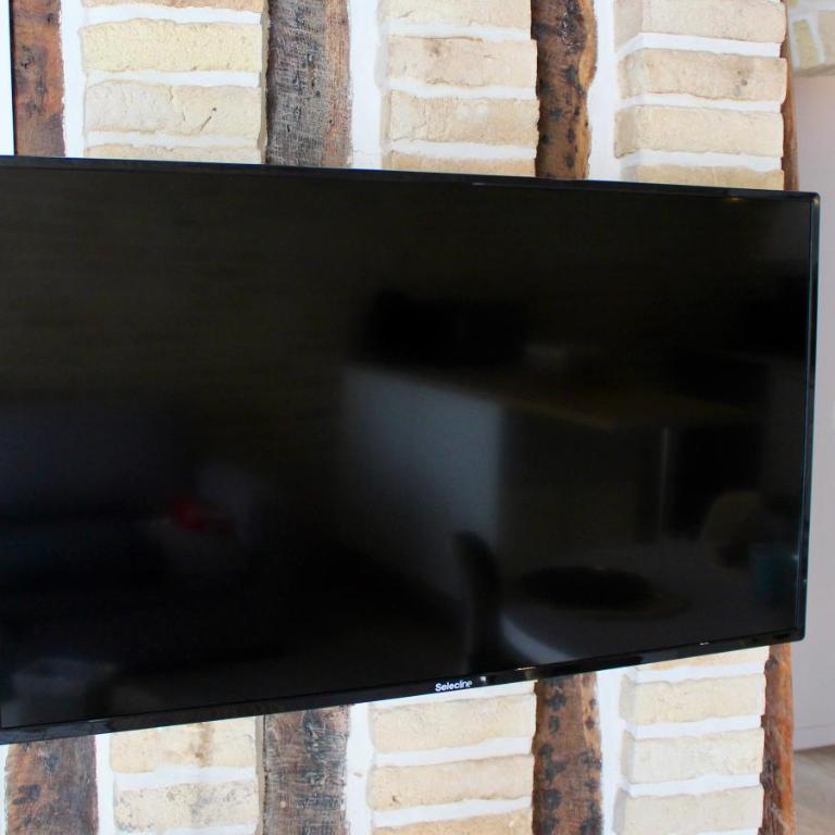 Le Confort Normand - Sur les quais & proxy plage - Chaleureux - Full équipé & netflix - Parking gratuit - Appartement 1 Chambre - 24