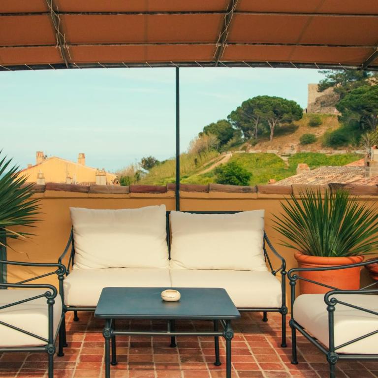 Hotel la Ponche - Chambre Prestige Tropézienne avec Terrasse - Vue sur Mer - 5