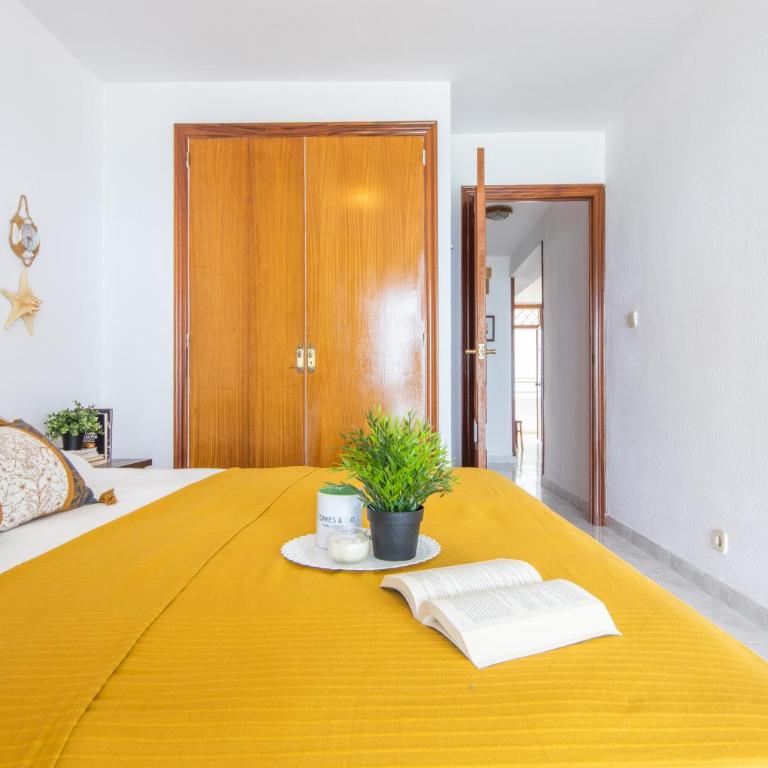 HOMES & GO Bell Reco Basic IV - Three-Bedroom Apartment - 2