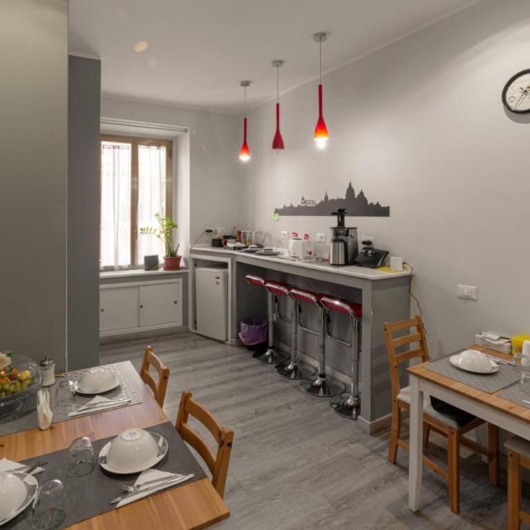 Smart Holidays - Camera Matrimoniale - 1