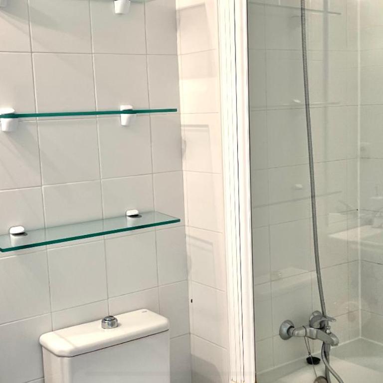 BEACHFRONT APARTMENT In LA CALA DE MIJAS - Apartamento de 3 dormitorios - 35