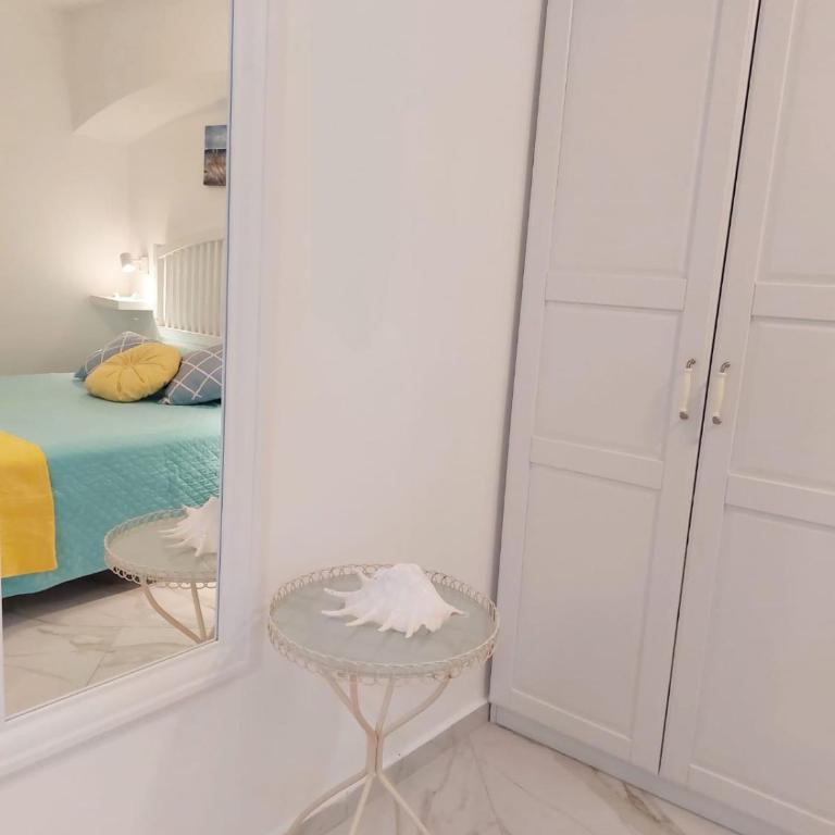 Casa Vacanza Verde Smeraldo- (San Montano) - Appartamento con 2 Camere da Letto - 32