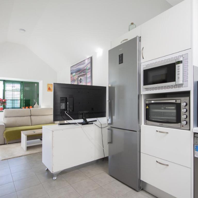Charming bungalow with private garden - Casa con 1 dormitorio - 8