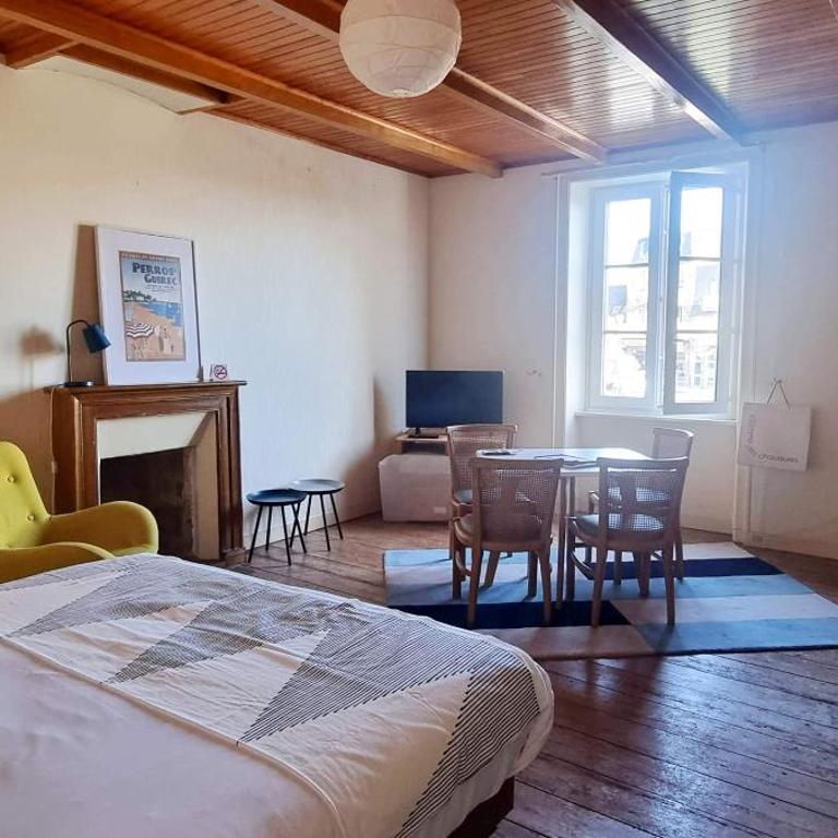 L'annexe de l'Hôtel de l'Europe - Family Room with Garden View - 6