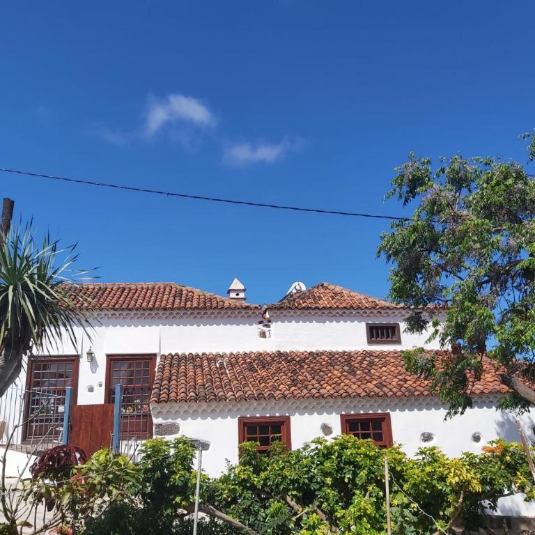 Villa-Sleeps4-Parking-Garden-Pool-NearAirport - Villa de 1 dormitorio - 11