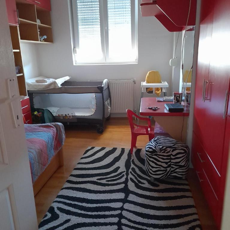 Family Apartman - Apartman sa 3 Spavaće Sobe - 4