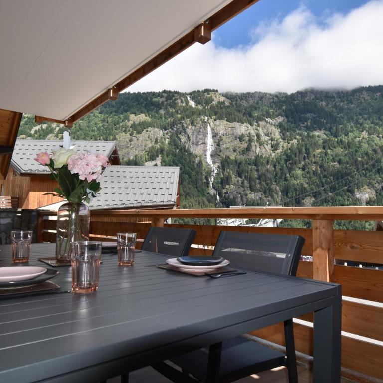 VAUJANYLOCATIONS - L'Etendard - Appartement avec Terrasse - 2