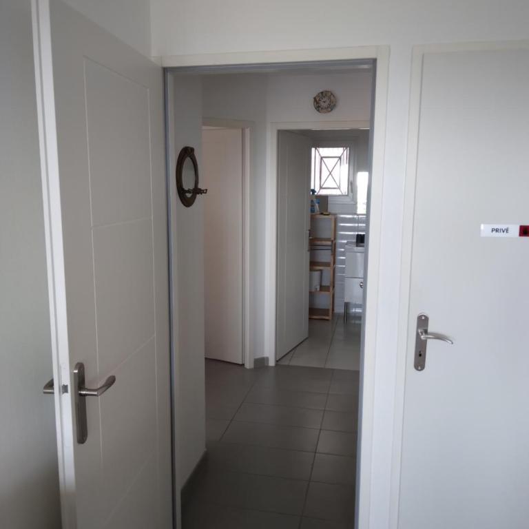 Appartement F3 en bordure de l étang de thau - Appartamento con 2 Camere da Letto - 11