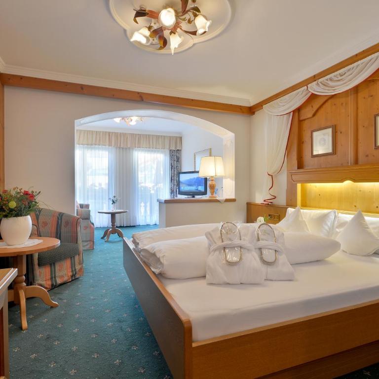 Hotel Neue Post - Junior Suite mit Balkon - 5