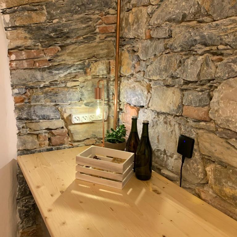 Rock & Wood - Apartment & Room - Double Room with Private Bathroom - 11