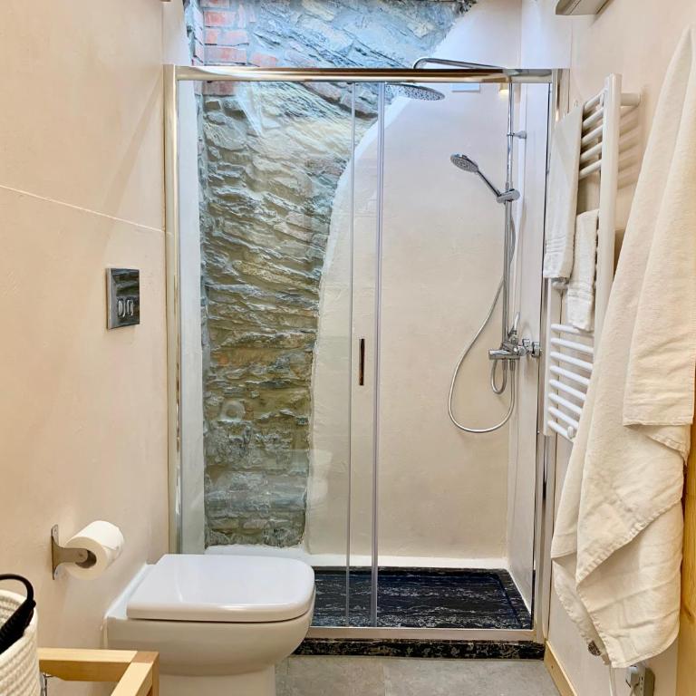 Rock & Wood - Apartment & Room - Double Room with Private Bathroom - 4