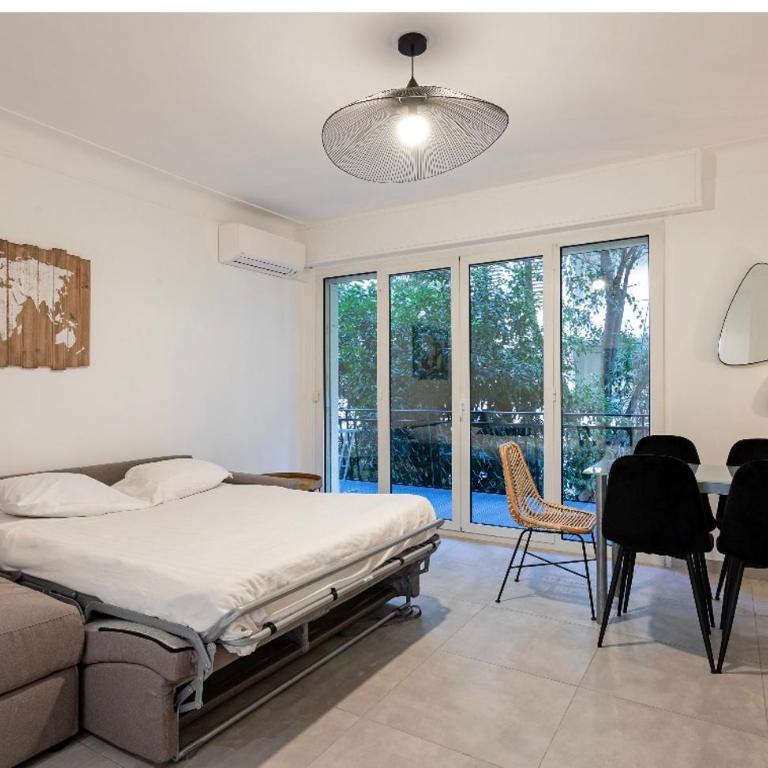 Appart 2 pièces Cannes Croisette-Martinez - Appartement 1 Chambre - 2