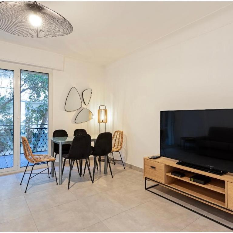 Appart 2 pièces Cannes Croisette-Martinez - Appartement 1 Chambre - 4