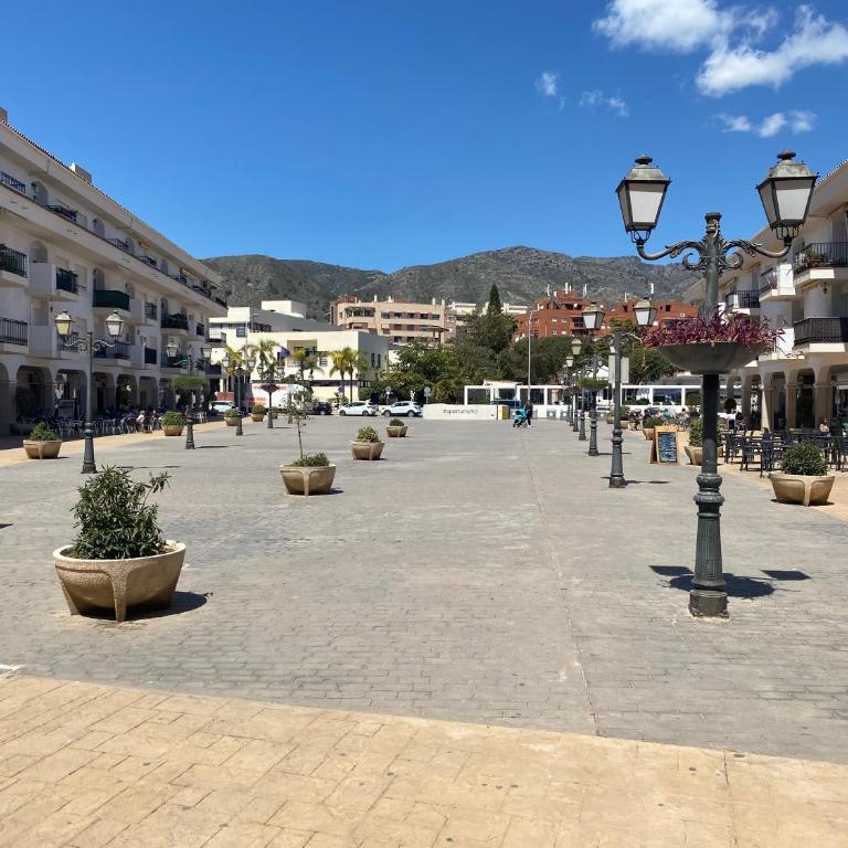 TORREMOLINOS CENTRO - Beautiful , newly renovated 2 bedroom apartment - Apartamento de 2 dormitorios - 16