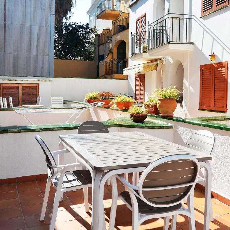 Acogedor apartamento en el corazón de Calella, a solo 2 minutos de la playa - Apartamento de 2 dormitorios - 1