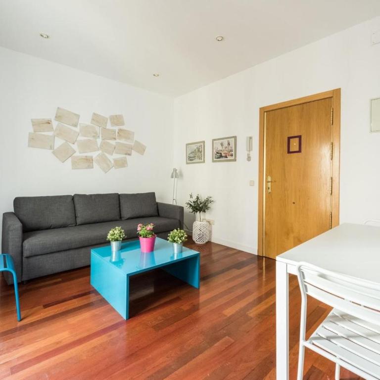 El Hogar de Pizarro - Apartment - 3